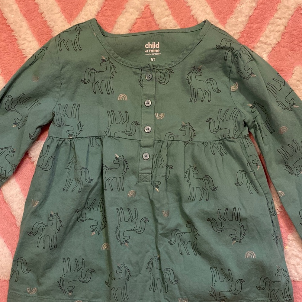 Child of Mine made by Carters | Girls’ 5t Unicorn and Rainbow shirt